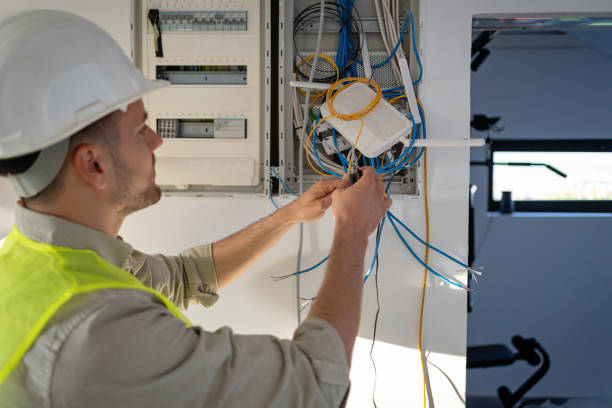 Best Affordable Emergency Electrician  in Logan, OH